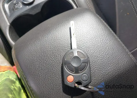 2013 Ford Focus Se from USA, damaged, VIN 1FADP3K26DL182598